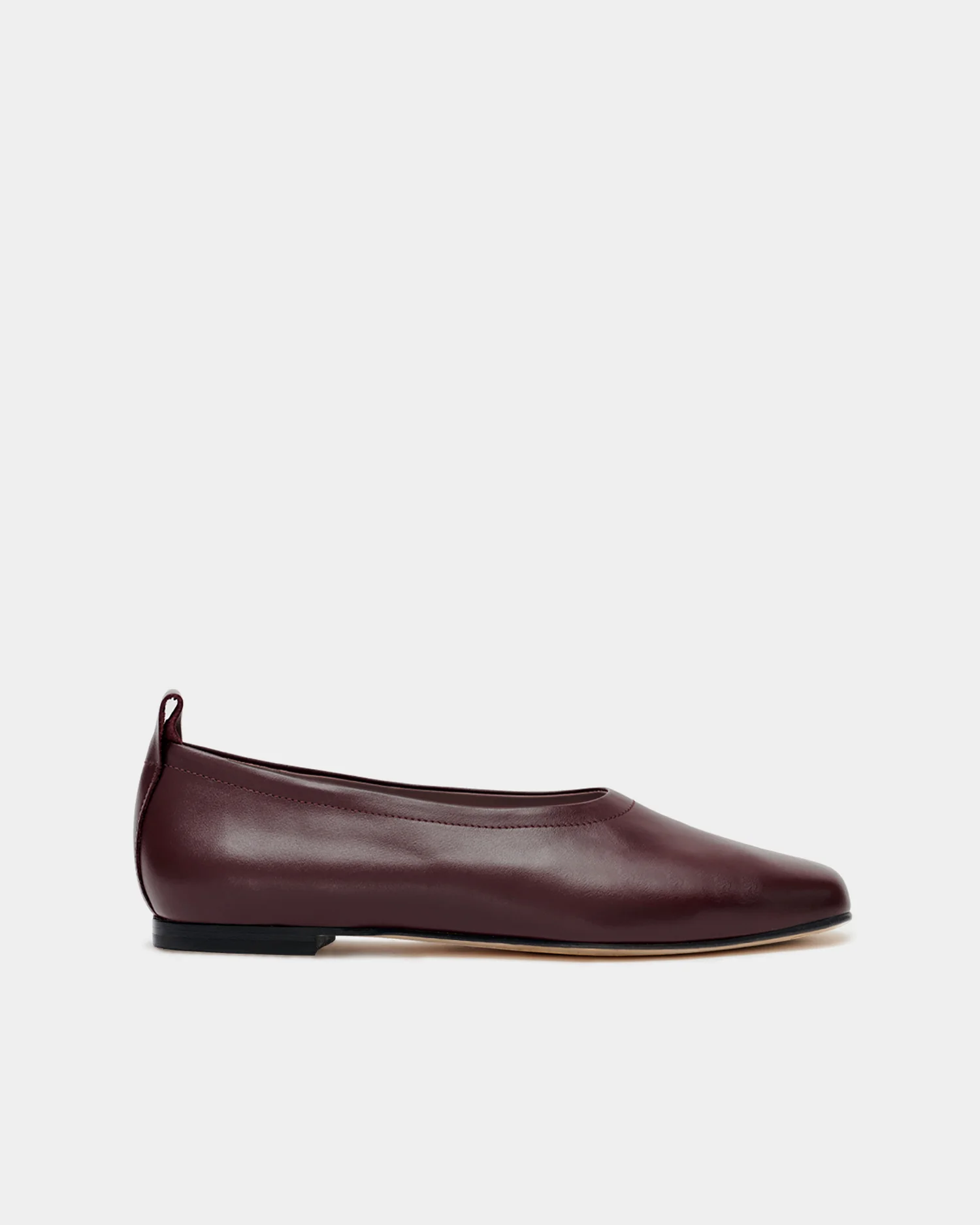 The Foundation Flat - Burgundy